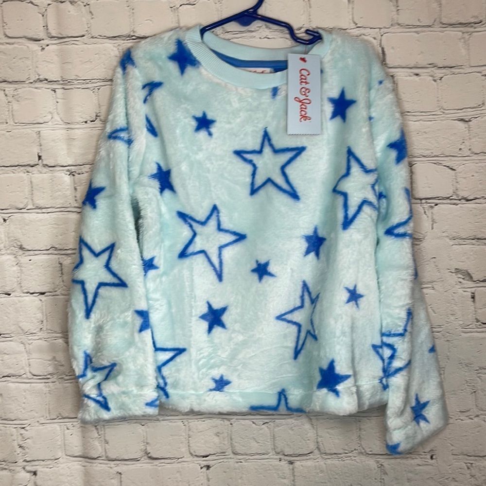 Cat & Jack Girls Long Sleeve Fleece Stars Top size small, new with tags